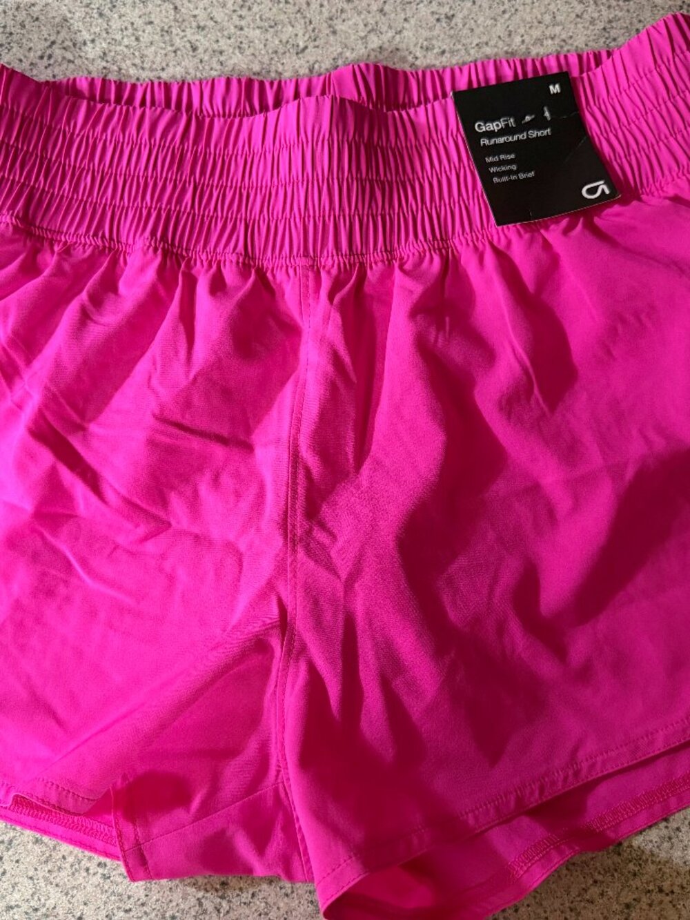 NWT! GapFit Runaround Women's Pink Shorts with Built-In Brief - Size Medium